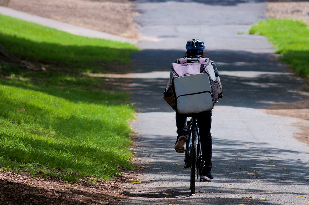 ウーバーイーツ